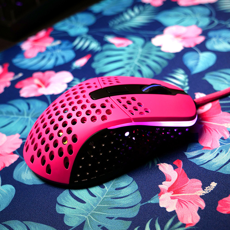 Cherry XTRFY M4 RGB igraći miš, 16000 cpi, USB, rozi