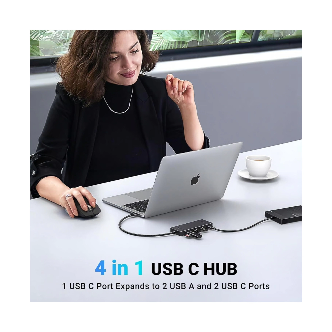 UGREEN 4-portni USB-C HUB na 2xUSB-A 3.2, 2xUSB-C 3.2, crni