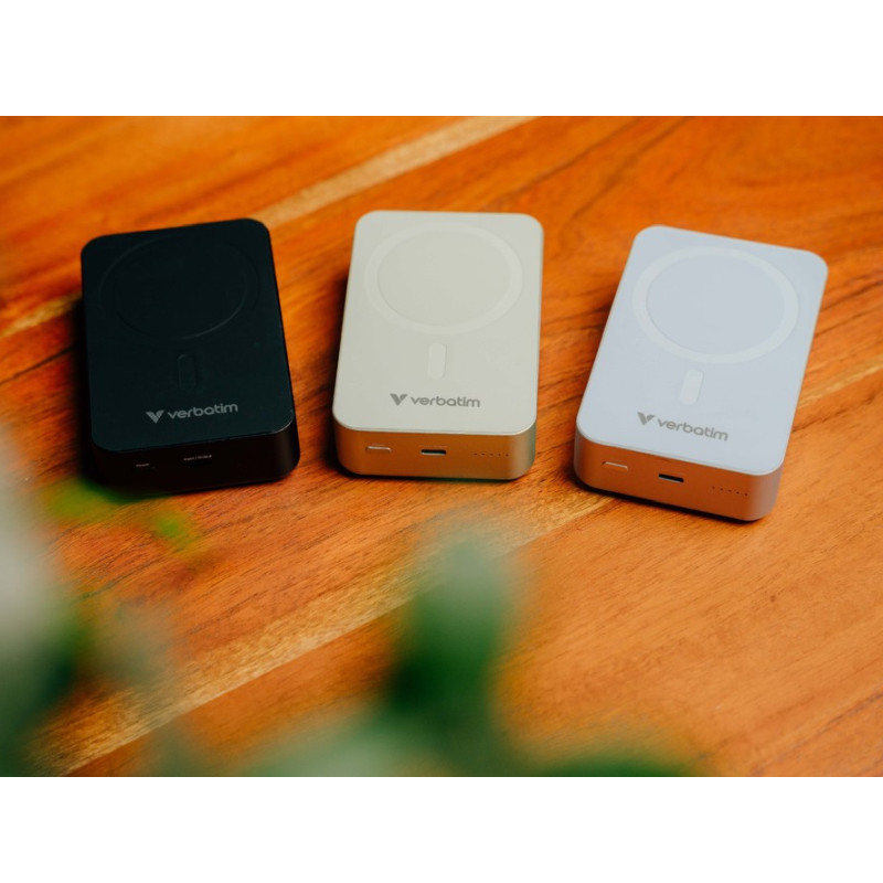 Verbatim Powerbank 20000mAH Charge 'n' Go Essentials 35W USB-C i 15W magnetsko bežično punjenje, crni