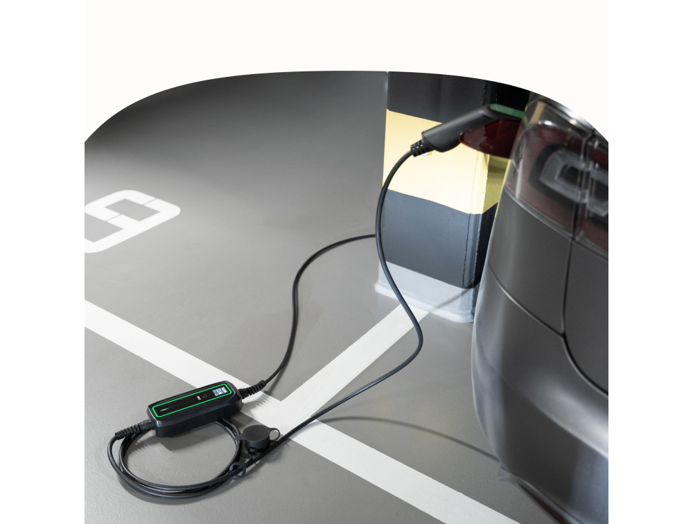 Green Cell (EV16) 3.6kW, 10/16A Schuko - Tip 2 mobilni punjač za punjenje električnih vozila i Plug-In hibrida 6.5m