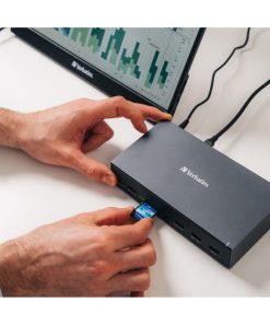 Verbatim CDS-17 portni USB-C Pro Docking Station HDMI do 8K | 2 x HDMI do 4K | 2 x DP | RJ45 | USB-A 3.2 | 2 x USB-A 3.0 | 2 x USB-A 2.0 | USB-C® 3.2 | SD | microSD | Audio | DC napajanje | USB-C Host