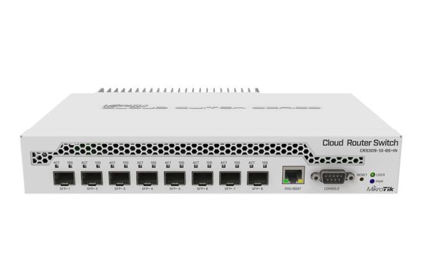 MikroTik 8x 10G SFP slots 1x GbE Desktop Switch