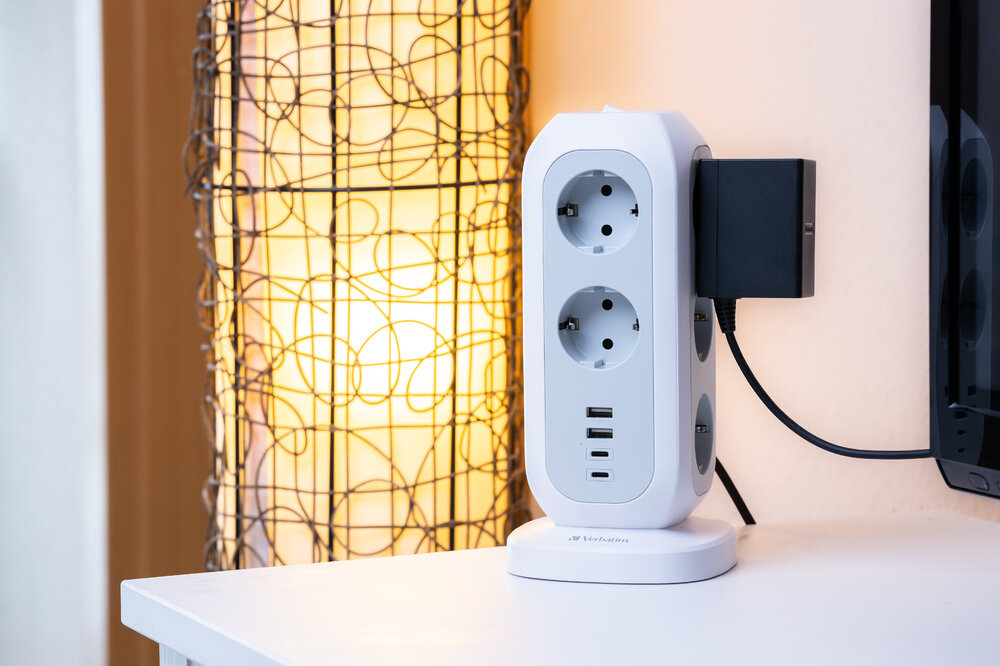 Verbatim EU Power Tower EUPT-01 11xAC / 2xUSB / 2xType-C
