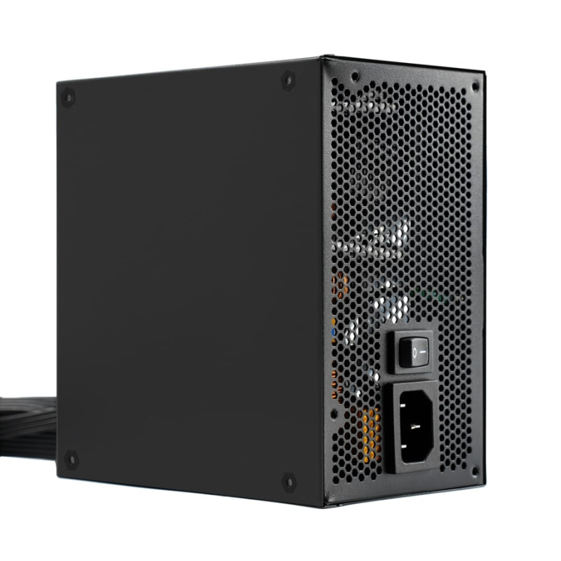 Xilence 650W Gaming, ATX 2.52v 80+ GOLD, aktivan PFC, 3×PCIe, 6×SATA, 120mm ventilator, crno