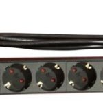 NaviaTec PDU (Power Distribution Unit) sa 6x Schuko priključaka, kabel Schuko, 19"